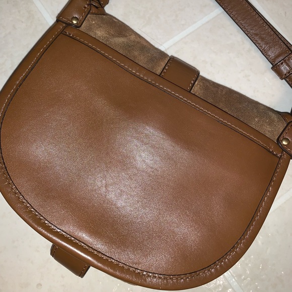 COPY - Michael Kors Cross Body - Picture 4 of 6